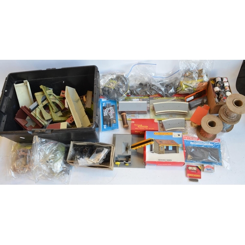 312 - Extensive collection of OO/HO gauge model railway scenic accessories to include unbuilt card buildin... 