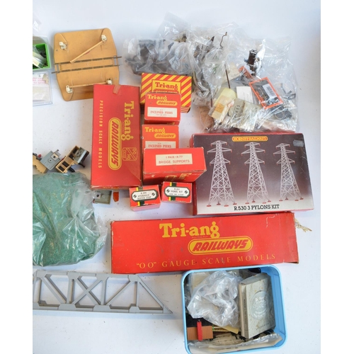 312 - Extensive collection of OO/HO gauge model railway scenic accessories to include unbuilt card buildin... 