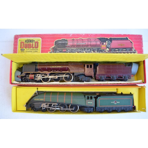 313 - Collection of mostly Hornby Dublo 2 and 3 rail locos, passenger coaches, rolling stock, track etc, m... 