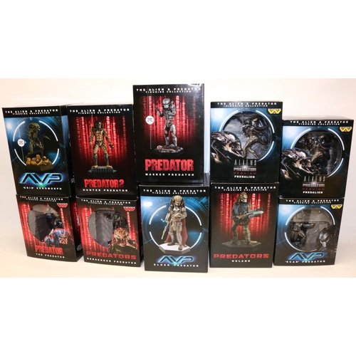 Hero Collector Alien and Predator Collection