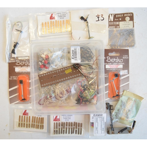 330 - Extensive collection of model railway (OO/HO gauge) electrics to include power control units, wiring... 