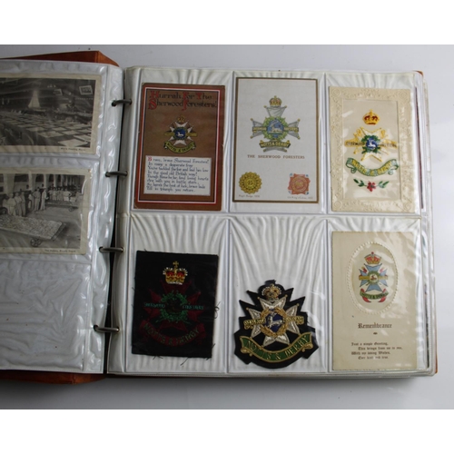 625 - Extensive collection of military postcards with various subjects, soldiers portraits, life in the tr... 