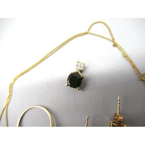 27 - 9ct yellow gold diamond and green stone ring, size O, a similar pendant, necklace with drop pendant ... 