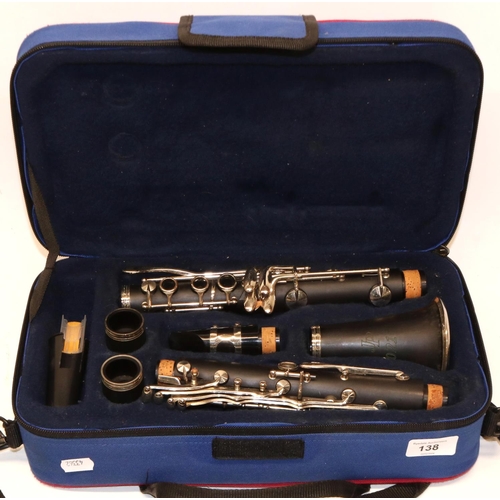 138 - John Packer JP-021 six-piece clarinet, in fitted carry case