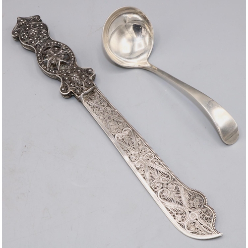 64 - 20th century Maltese filigree silver letter opener, handle features the Maltese cross, L21cm, Edward... 