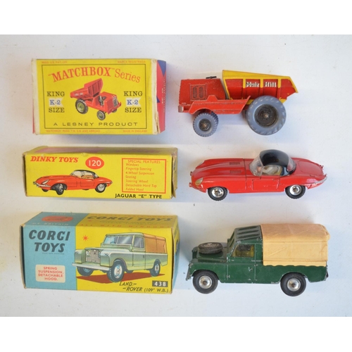 22 - Collection of boxed vintage diecast model vehicles to include Matchbox K-8 Tractor and Transporter (... 