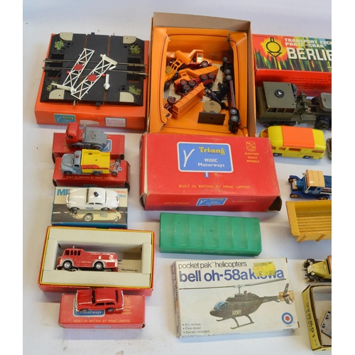23 - Collection of previously used model vehicles, mostly unboxed to include Dinky, Corgi, a boxed Solido... 