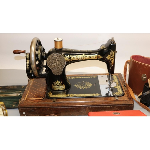 1270 - Singer oak cased hand operated sewing machine serial no.F2331693, Remington cased Quiet-Riter typewr... 