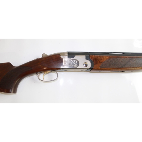 481 - Cased 12B Beretta 686E over/under multi choke single trigger shotgun. Barrel length 30ins, length of... 