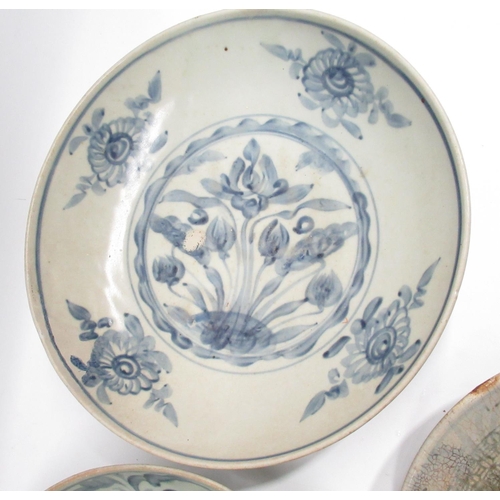 1282 - Three large Chinese Ming period blue and white pottery plates, 1 with mark to base, Max D33.4cm