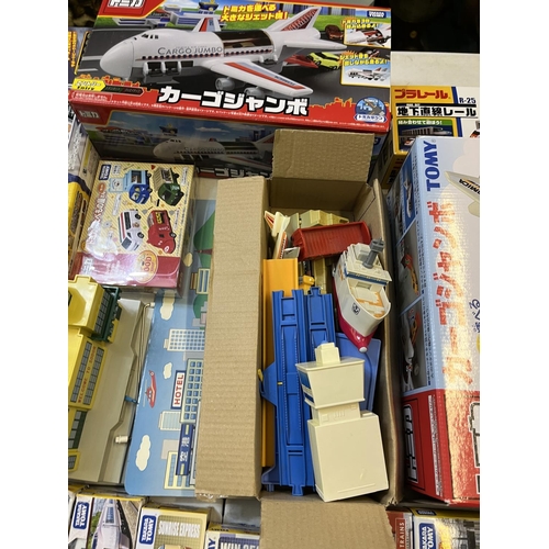 1292 - Collection of Takara Tomy Japanese import playsets, loose trains and train accessories incl. monorai... 