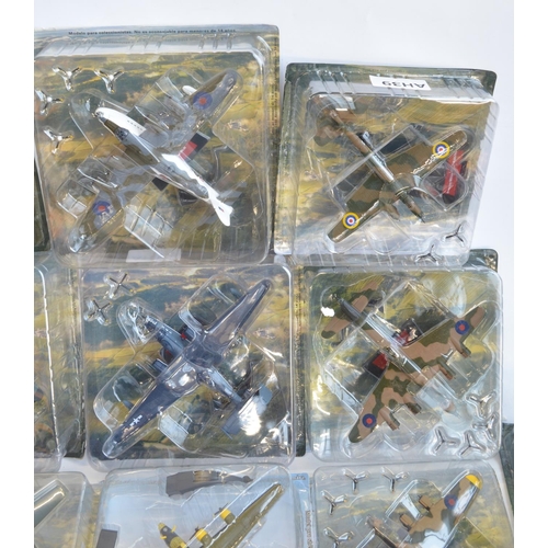 52 - Twenty one WW2 aircraft models from Amer etc to include B-29, Sunderland, Skytrain etc. Various scal... 