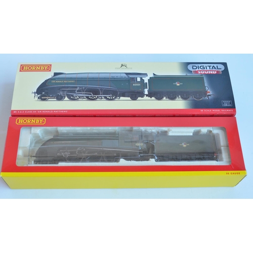 62 - Hornby OO gauge R2896XS BR Class A4 60001 