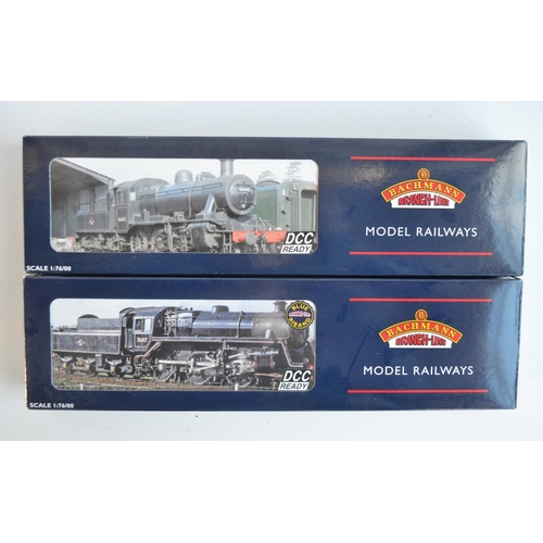 72 - Two OO gauge DCC Ready electric steam train models from Bachmann to include 32-829 Ivatt Class 2 2-6... 