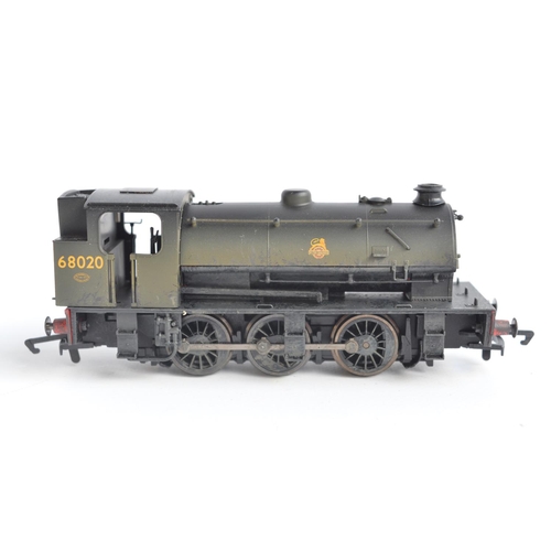 75 - Two weathered OO gauge electric steam train models from Hornby to include Super Detail DCC Ready R23... 