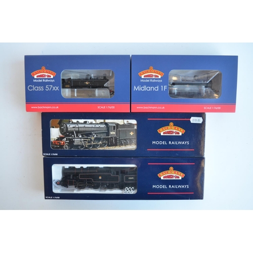 80 - Four OO gauge BR black electric steam train models from Bachmann to include 32-250W WD Class 90733 l... 