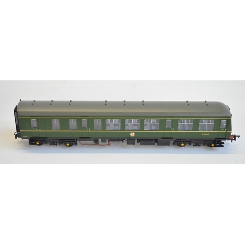 87 - Bachmann OO gauge 32-911A Class 108 3 Car DMU BR green livery with one power car and 2 coaches. Cont... 