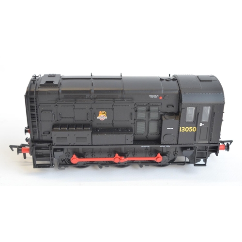 101 - Two OO gauge electric diesel locomotive models to include Hornby Super Detail DCC Ready R3144A BR gr... 