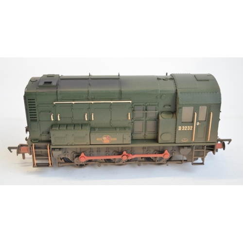 102 - Two OO gauge electric diesel locomotive models, both with weathered finishes to include Heljan Item ... 