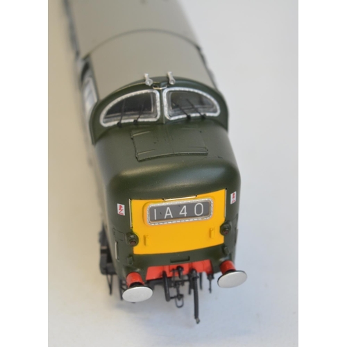 105 - Heljan OO gauge limited edition Item 40101 DP2 prototype in early BR green livery, 1517/2000 in mint... 