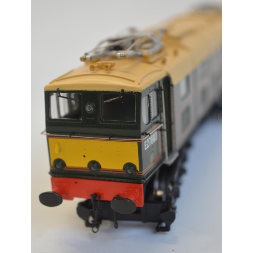 110 - Heljan OO gauge Item 77051 Class 77 Co-Co electric model loco E27003 (21 DCC) in mint condition with... 