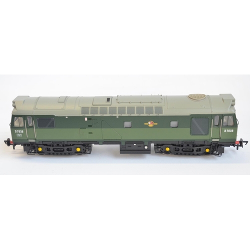 92 - Bachmann DCC Sound OO gauge electric diesel locomotive model 32-401DS D7638 BR two tone green livery... 