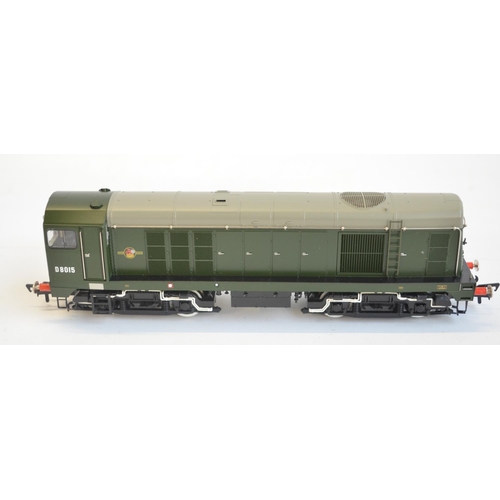 95 - Bachmann Sound Fitted OO gauge electric diesel locomotive model 35-351SF Class 20/0 D8015 BR green l... 