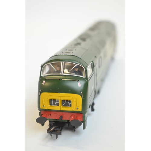 98 - Bachmann OO gauge DCC On Board electric diesel locomotive model 32-051DC Class 42 Warship D867 