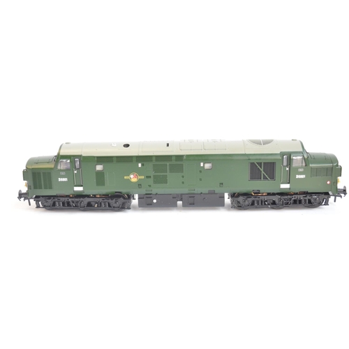 115 - Bachmann OO gauge 21DCC Ready 32-782 Class 37/0 Diesel locomotive model D6801 BR green livery in nea... 