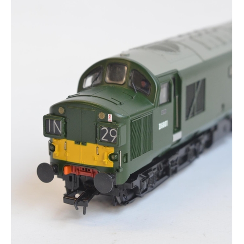 115 - Bachmann OO gauge 21DCC Ready 32-782 Class 37/0 Diesel locomotive model D6801 BR green livery in nea... 