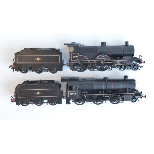 124 - Two OO gauge BR black lined late crest electric steam train models from Bachmann to include 31-692 S... 