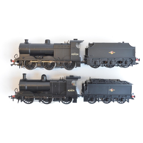 125 - Two OO gauge BR black late crest 0-6-0 electric steam train models from Bachmann to include 31-625 C... 