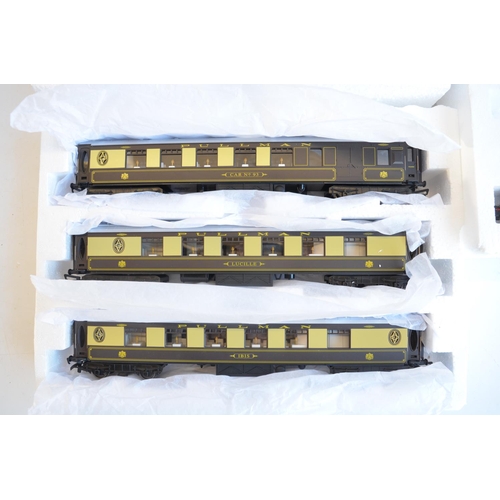 128 - Collection of OO gauge railway models to include a boxed Bachmann 32-991 Wickham Trolley Car BR maro... 