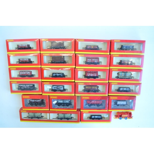 130 - Twenty two boxed Hornby OO gauge goods wagons including 2 tank wagon set R6193. All contents appear ... 