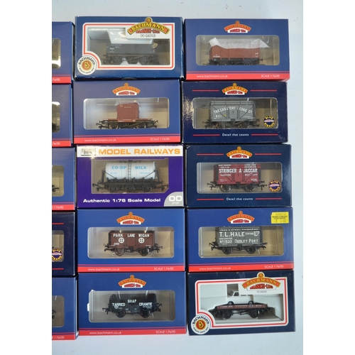 145 - Twenty five OO gauge goods wagons sets from Bachmann (and 1x Dapol) to include 5x weathered 3 wagon ... 