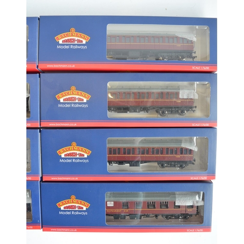 147 - Eight boxed OO gauge BR maroon passenger coaches from Bachmann to include Mk1 coaches (restaurant, 2... 