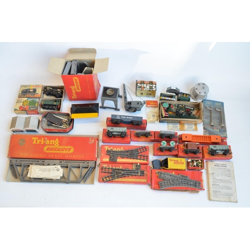 161 - Collection of vintage Tri-ang OO gauge railway models and accessories to include Power Unit No1, tra... 