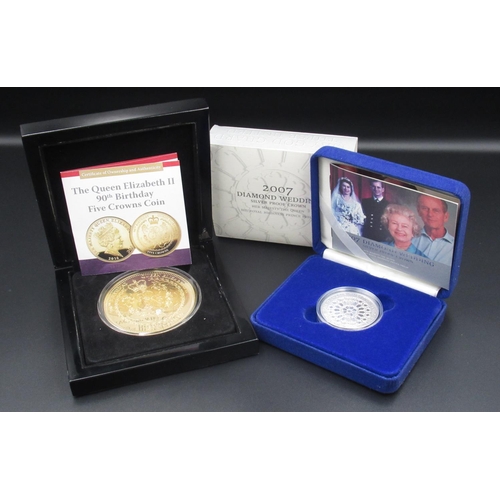 438 - Cased The Bradford Exchange Queen Elizabeth II 90th Birthday Five Crowns Coin, and a cased 2007 Diam... 