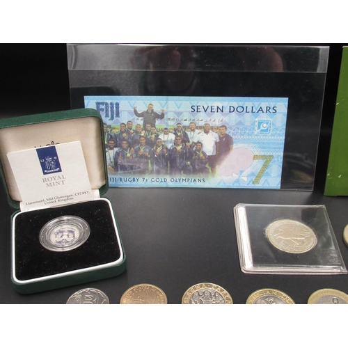 445 - Royal Mint 1990 Silver Piedfort Five Pence coin, Fiji Rugby 7s Gold Olympians 7 dollar note, 2014 Th... 