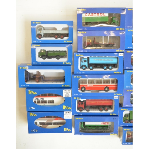 182 - Thirty boxed 1/76 scale OO gauge diecast model vehicles, 28  from Base-Toys (B-T Models) to include ... 