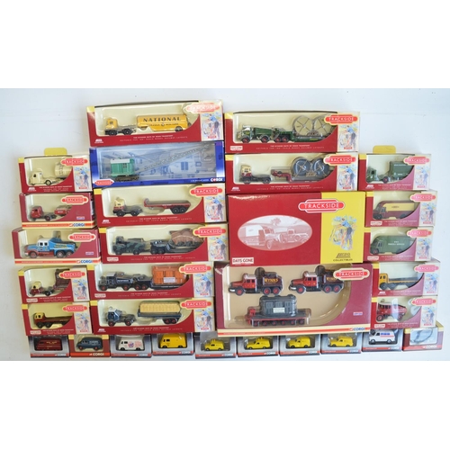 185 - Thirty boxed 1/76 scale OO gauge diecast Trackside model vehicles/vehicle sets from Corgi and Lledo ... 