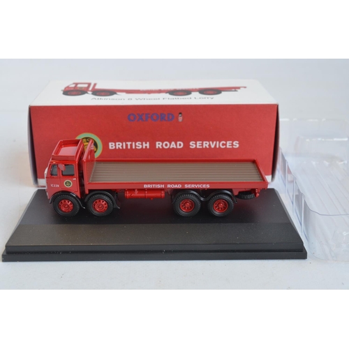 194 - Twenty nine 1/76 scale OO gauge boxed diecast vehicle models, 23 from Exclusive First Editions (EFE)... 