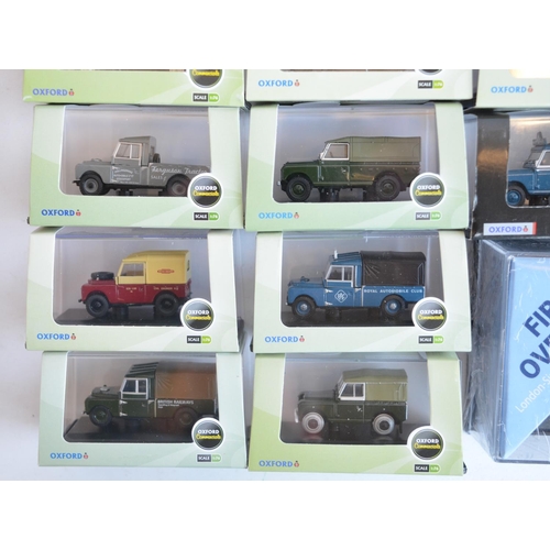 204 - Twenty five 1/76 scale OO gauge diecast land Rover and Range Rover vehicle models from Oxford Diecas... 