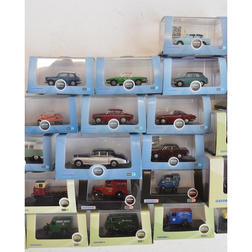 207 - Thirty 1/76 scale OO gauge diecast vehicle models from Oxford Diecast to include Commercial, Haulage... 