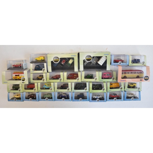 208 - Thirty 1/76 scale OO gauge diecast vehicle models from Oxford Diecast to include Commercial, Haulage... 