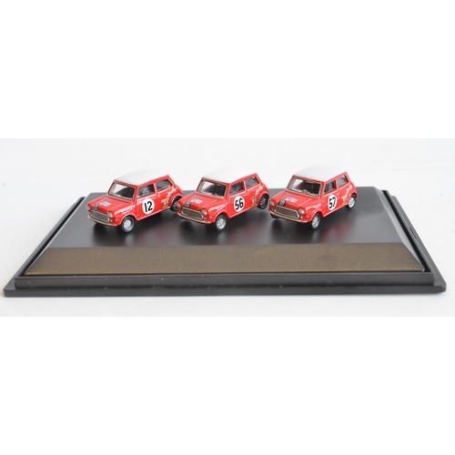 213 - Nine boxed 1/76 scale OO gauge diecast classic Morris Mini models from Oxford Diecast to 76SET20 3 p... 