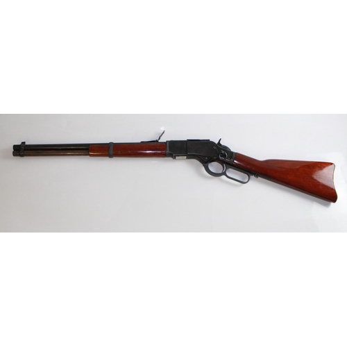 546 - Reproduction Winchester lever action carbine rifle