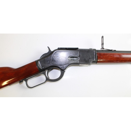 546 - Reproduction Winchester lever action carbine rifle