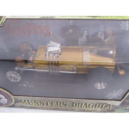 332 - Joy Ride The Munsters - boxed 1:18 scale model The Munster Dragula, appears Mint in good box with li... 