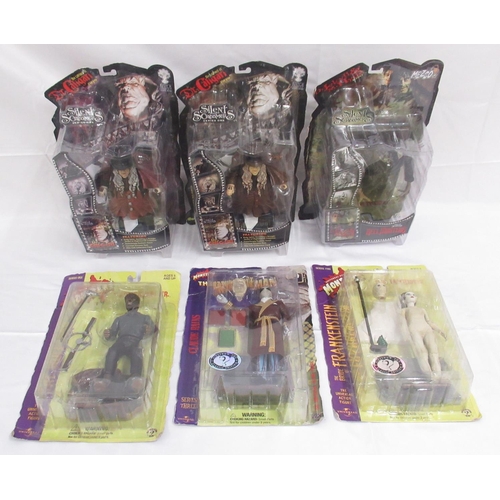 337 - 3 Universal Studios Monsters cased figures, Mezco Silent Screamers Jekyll & Hyde cased figure and 2 ... 